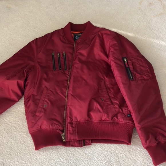 Red bomber - Picture 2 of 2